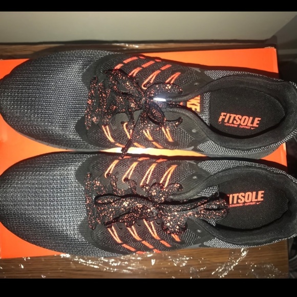 Nike running shoes - Picture 4 of 6